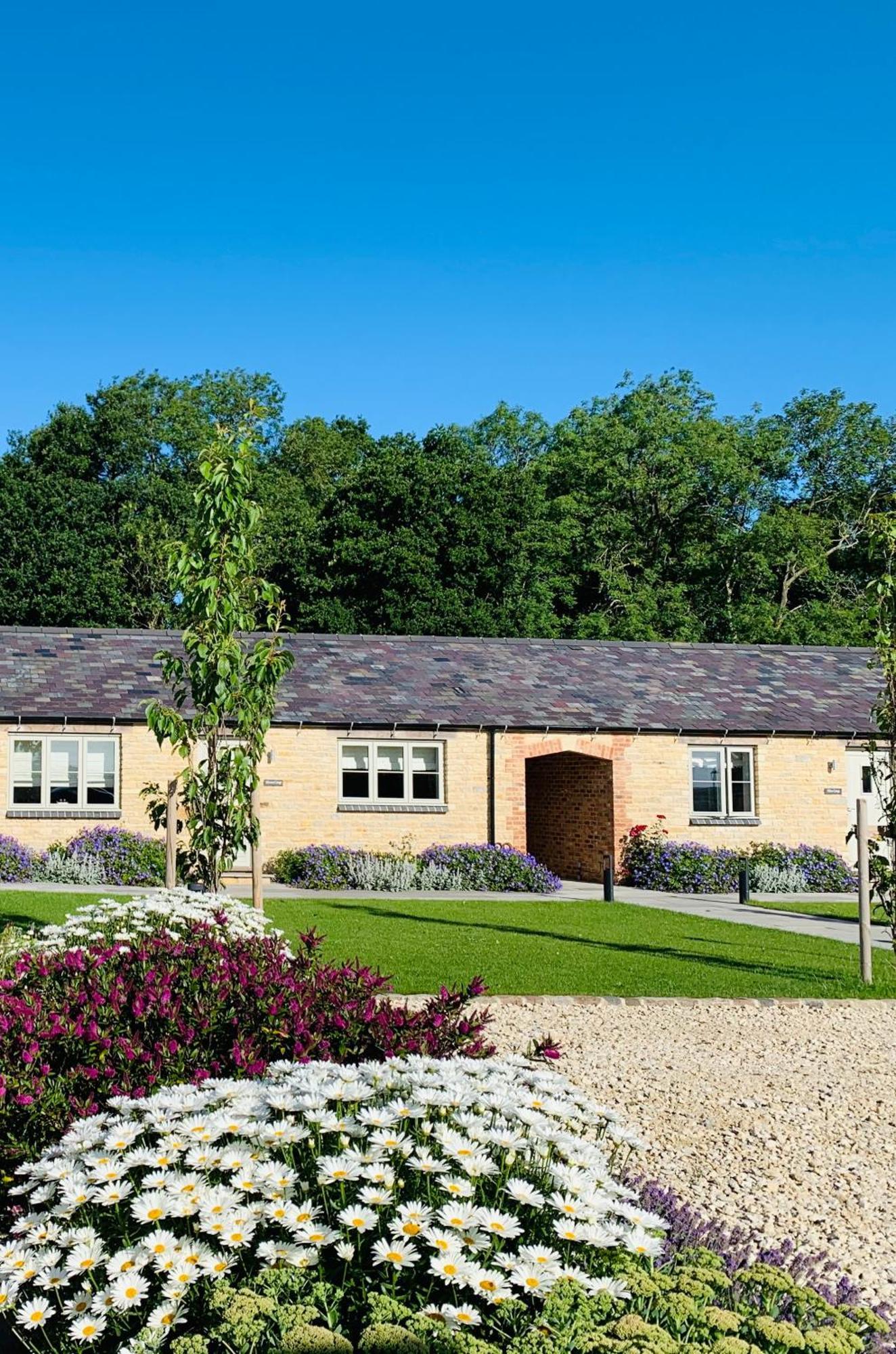 Briary Cottages At Iletts Farm Brackley  Extérieur photo