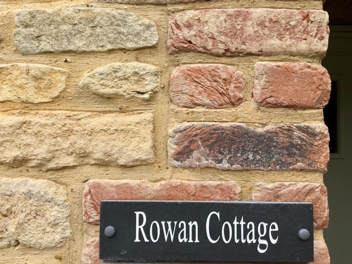 Briary Cottages At Iletts Farm Brackley  Extérieur photo